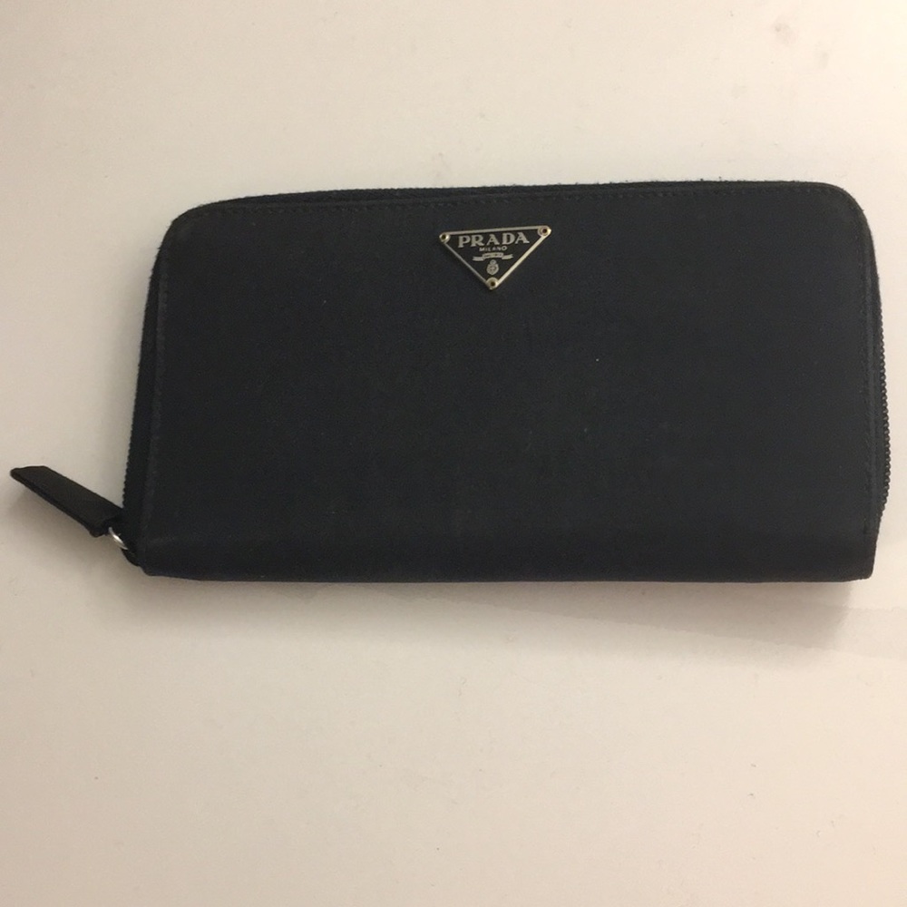 * relisted * Authentic Black Prada